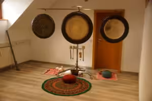 3 Gongs + Mallethalter		